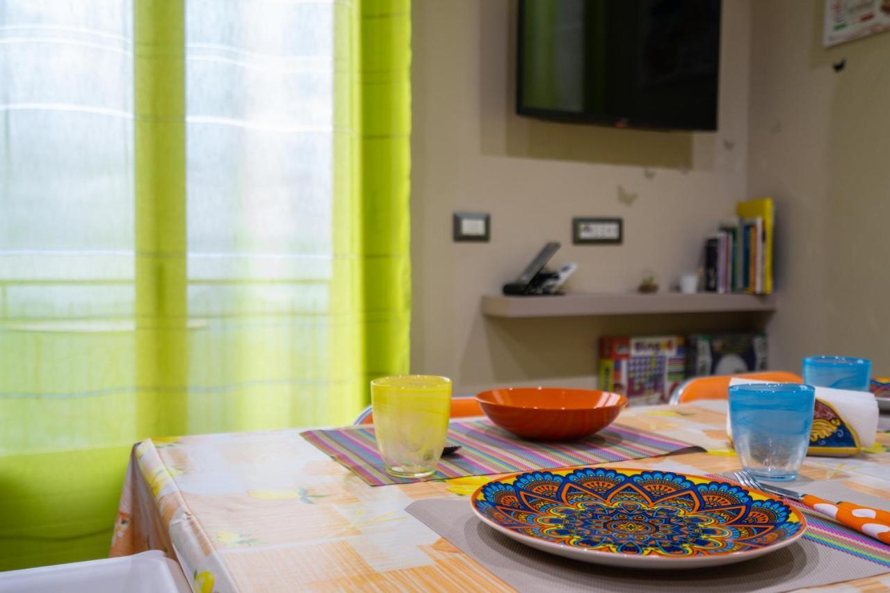 Casa Vacanze Dell'Angelo San Mauro Castelverde Екстериор снимка