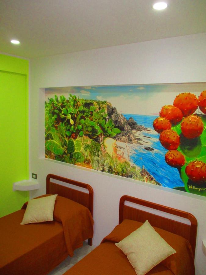 Casa Vacanze Dell'Angelo San Mauro Castelverde Екстериор снимка